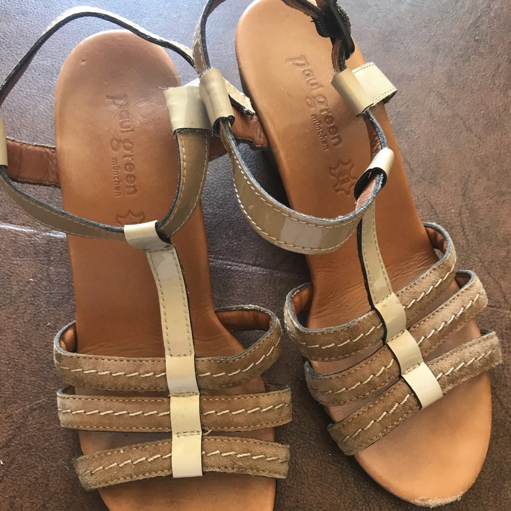 Paul Green. Tan Wedge Sandals   Size 3.5 - US 7